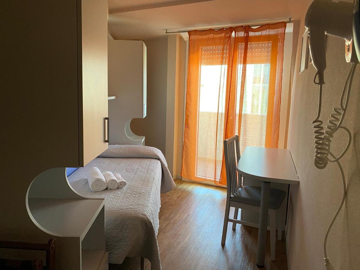 Hotel Moderno - Bed & Breakfast Червия Экстерьер фото
