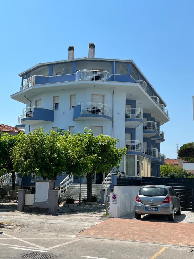 Hotel Moderno - Bed & Breakfast Червия Экстерьер фото
